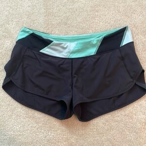 Women’s Lululemon Lined Running Speed Shorts size 10